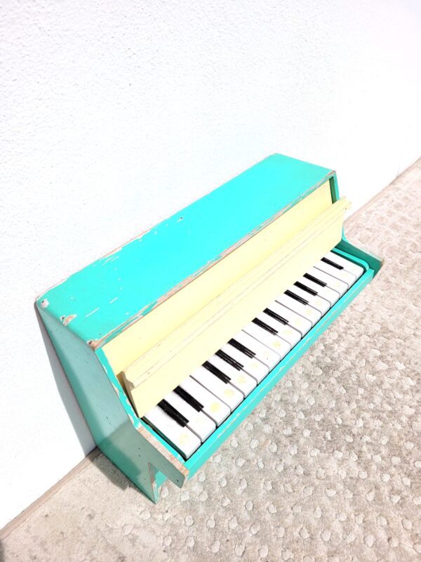 Piano jouet miniature 1950s