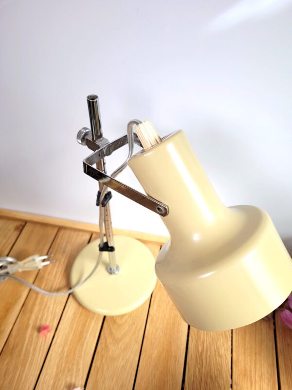 Lampe a poser vintage beige 06