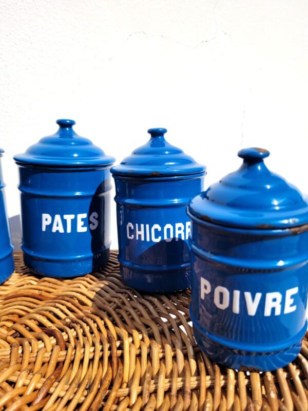 Set pots epices anciens tole emaillee bleue 03