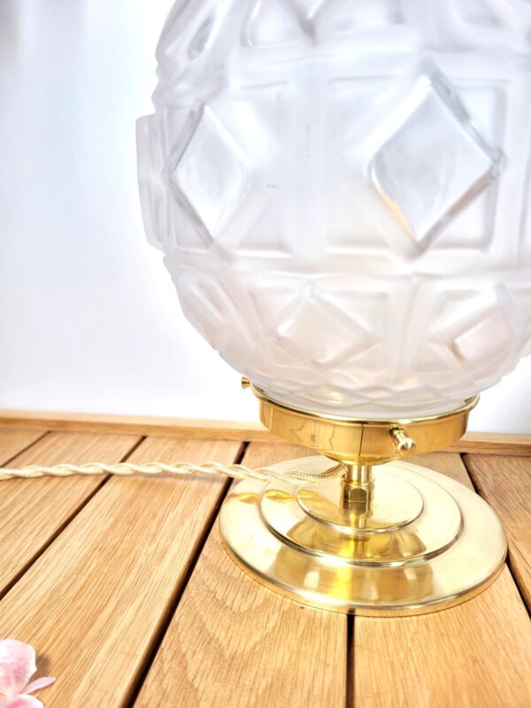 Lampe doree globe vintage laiton 1950 03