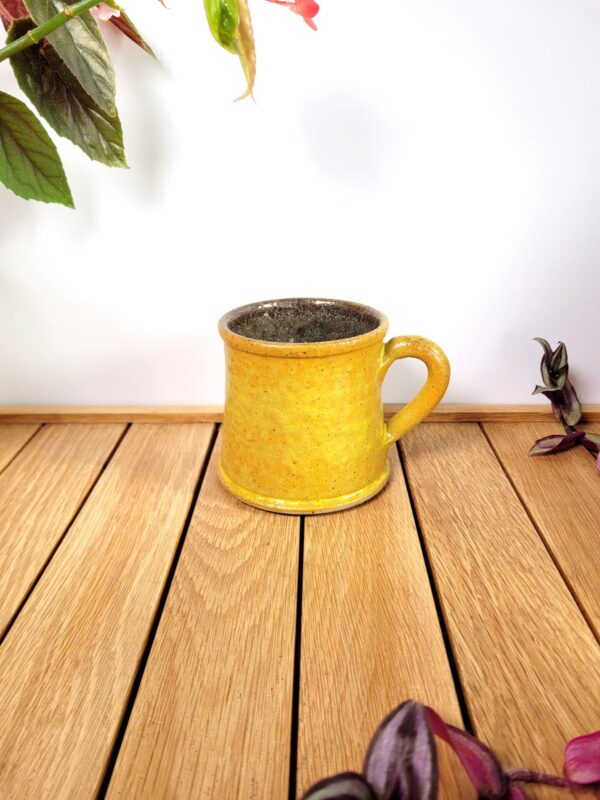 Tasse mug ocre ceramique artisanal 05