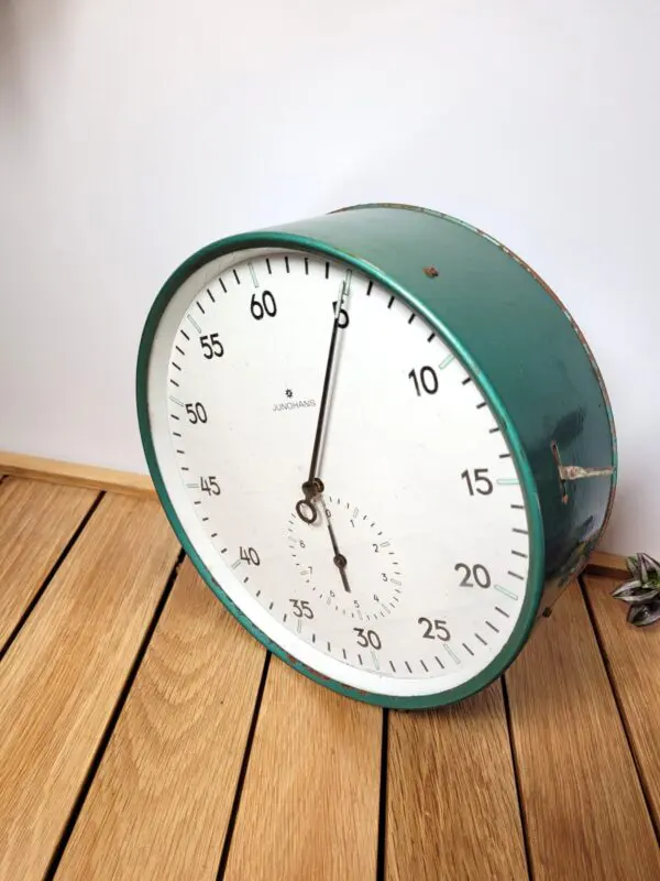 Grand chronometre mural Junghans 1960 02
