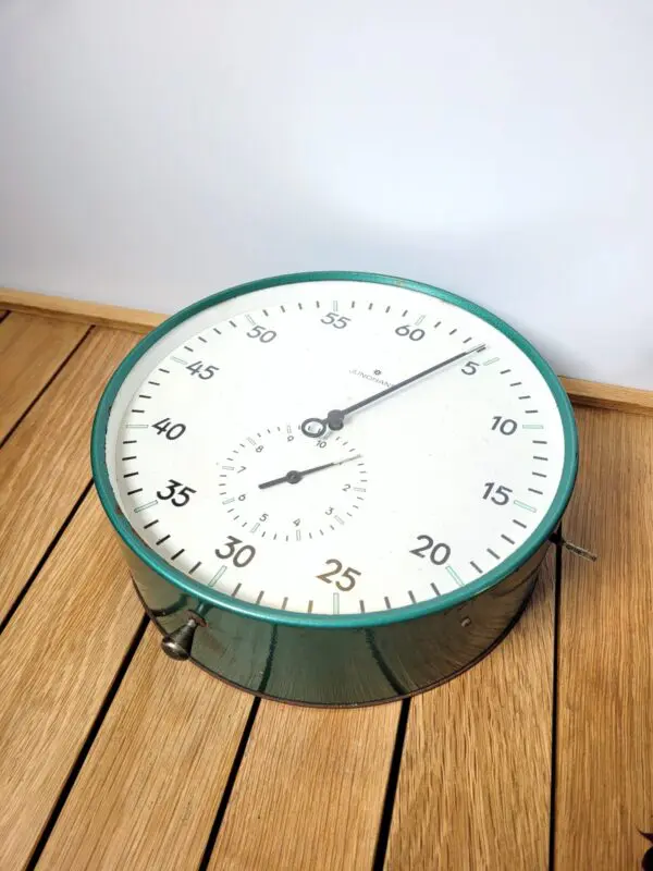 Grand chronometre mural Junghans 1960 05