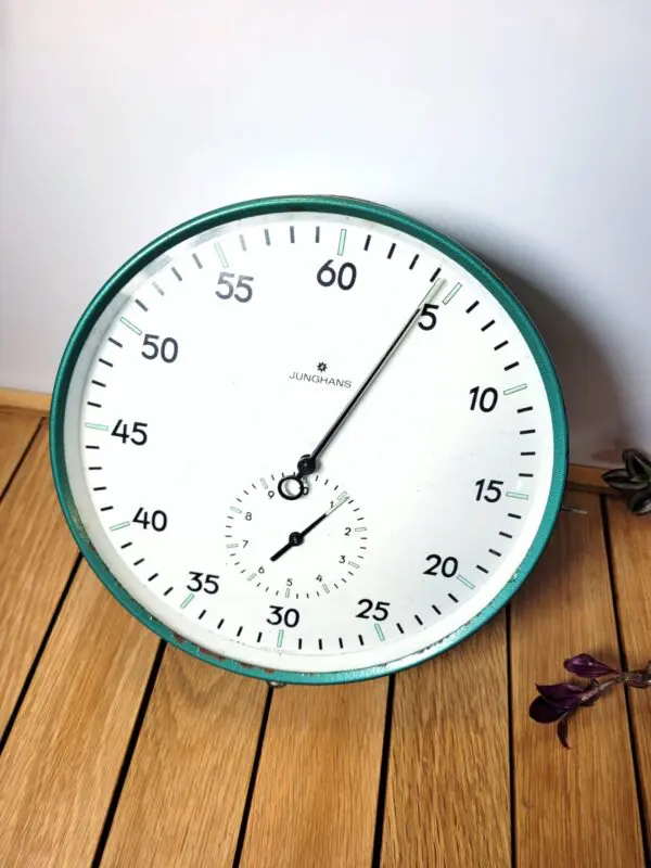 Grand chronometre mural Junghans 1960 06