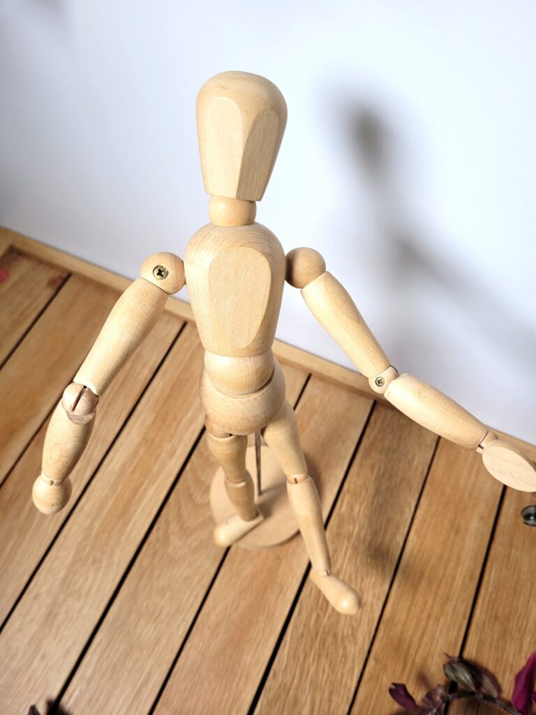 SURENHAP mannequin en bois articulé Cubebot en bois à articulations