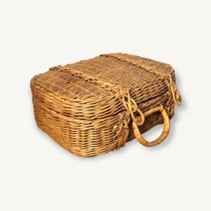 Petite valise vintage en rotin 01