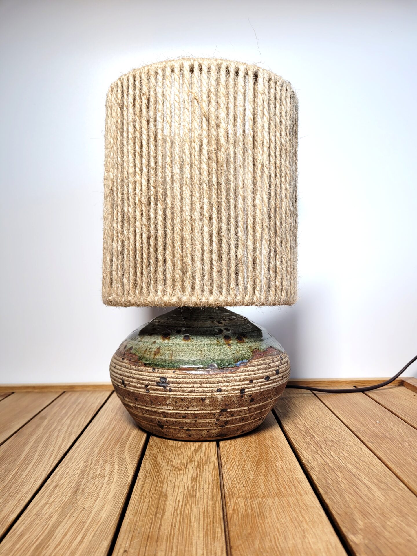 Lampe vintage en céramique et corde