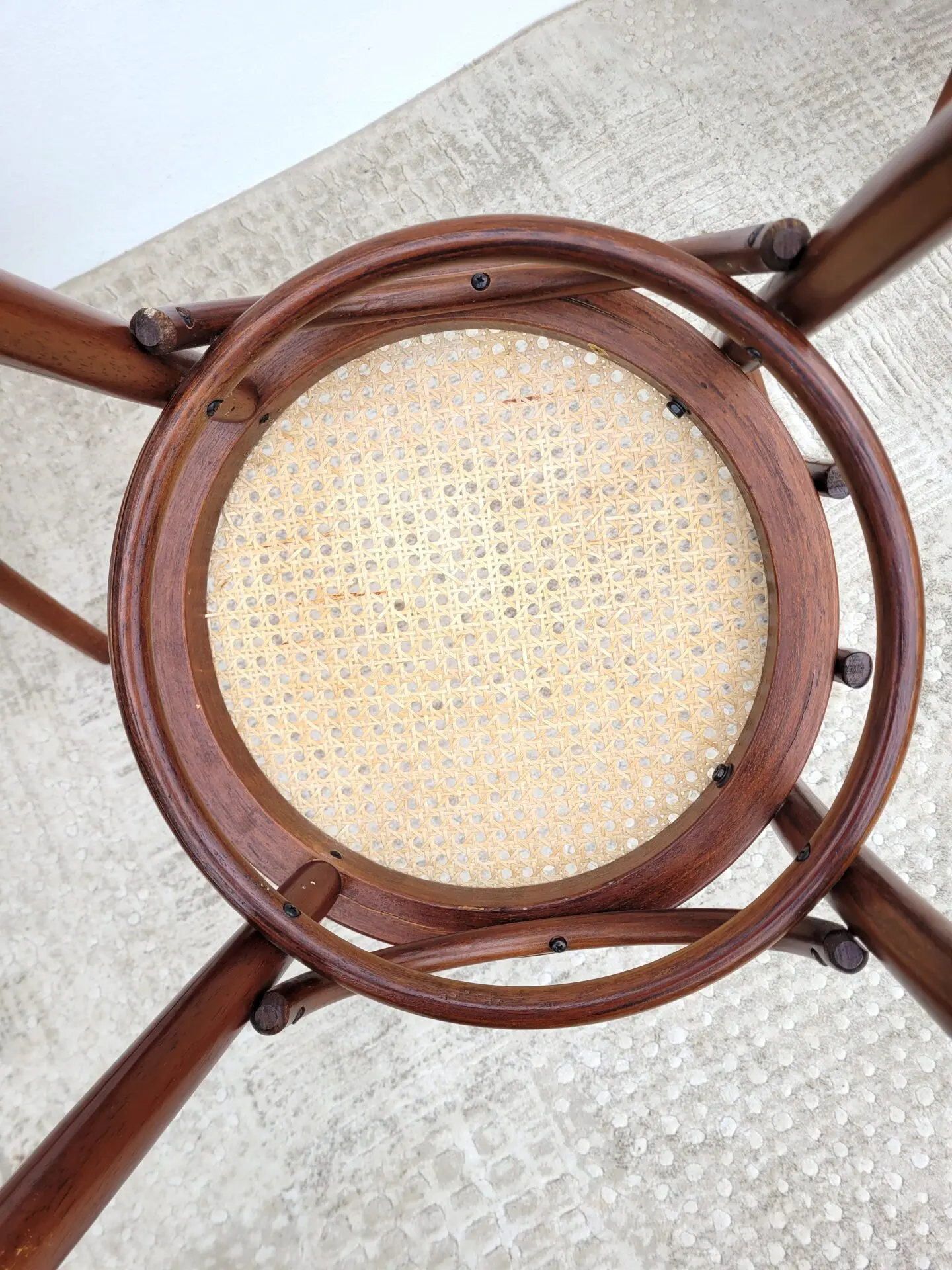 Chaises bistrot cannage et bois courbe 02