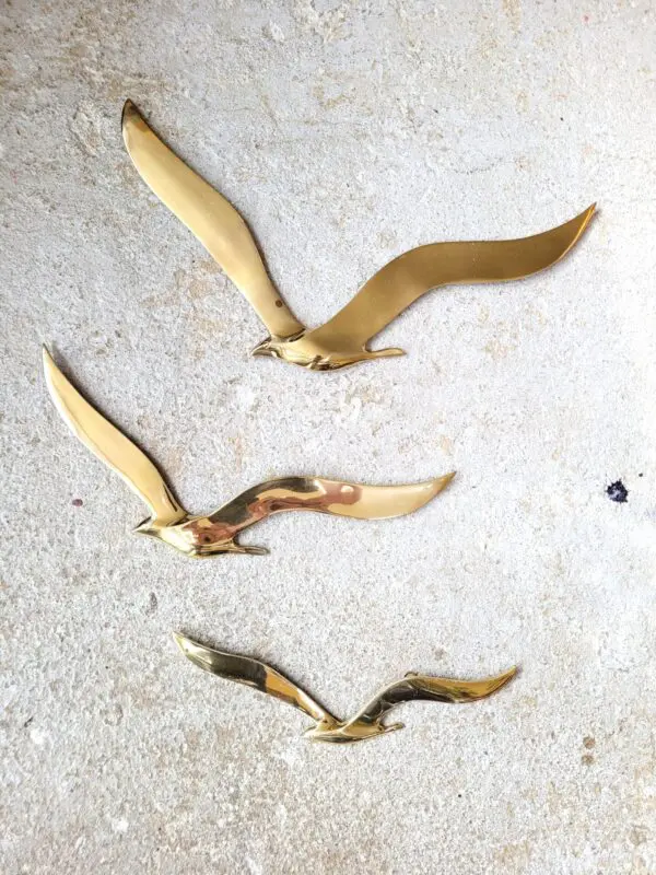 Envolee de 3 mouettes ou hirondelles en laiton 07