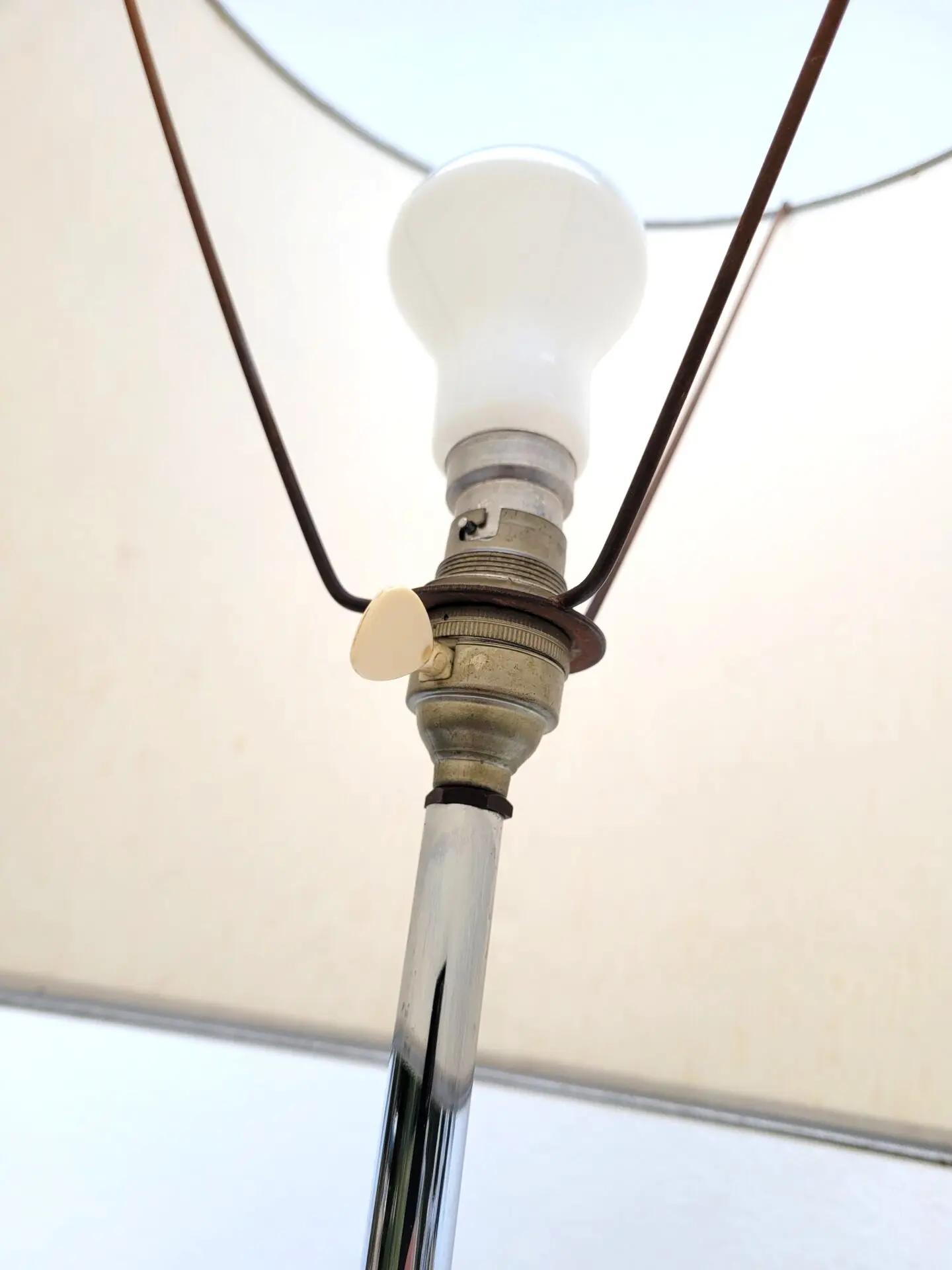 Lampe de sol space age 1970 lampadaire 02