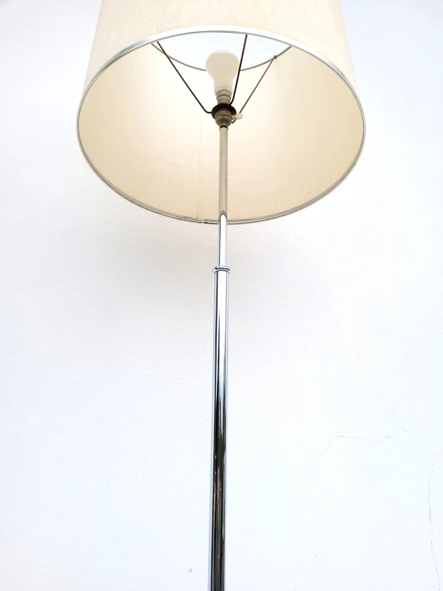Lampe de sol space age 1970 lampadaire 07