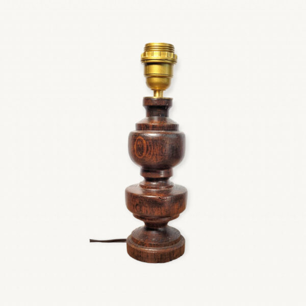 Pied de lampe vintage en bois tourne 01