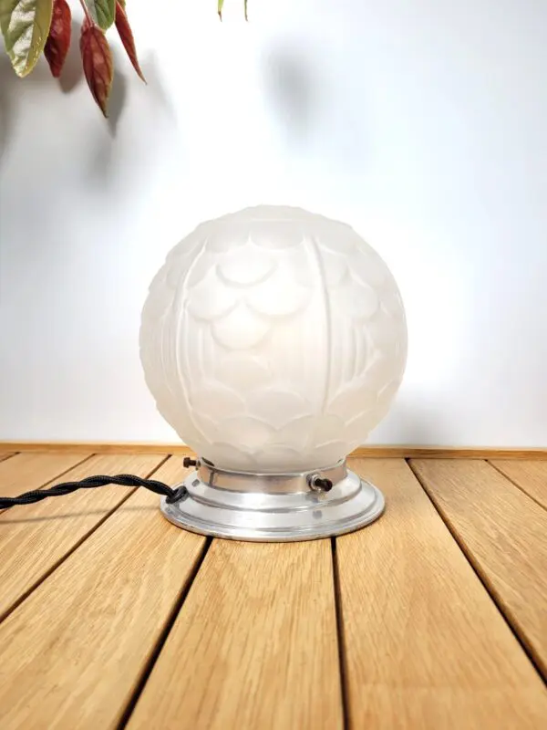 Lampe a poser globe Art Deco vintage 06