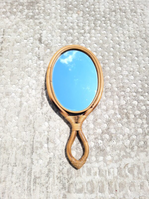 Miroir à main en rotin vintage 03