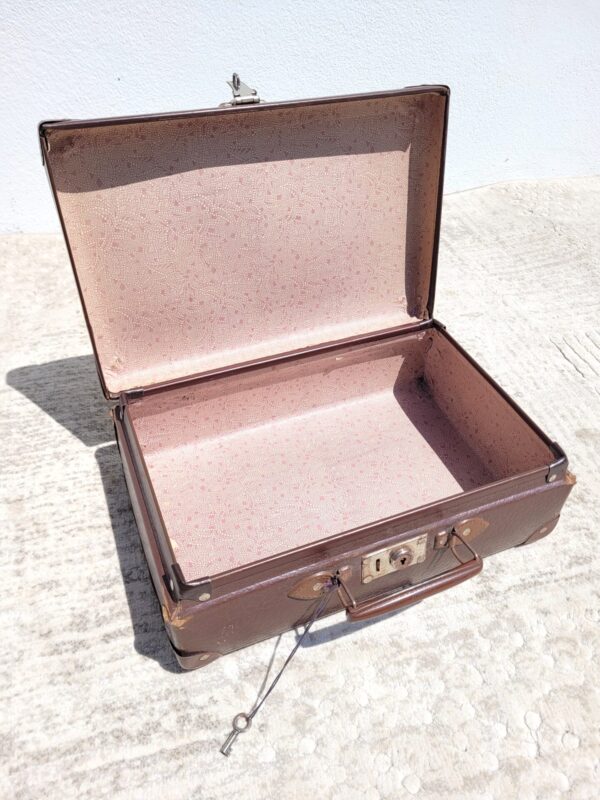 Petite valise ancienne marron 03