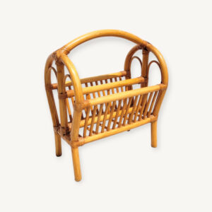 Porte revues en rotin 01