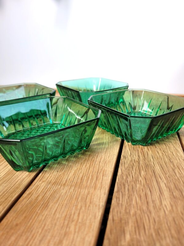 Set apéro vintage raviers ramequins vert Arcoroc 04