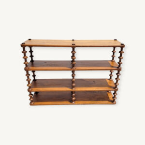 Étagère ancienne à bobines de bois 01