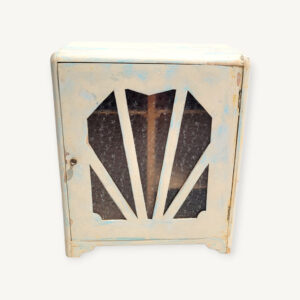 Petite armoire ancienne patinée 1940 01