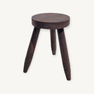 Tabouret bas vintage tripode 01