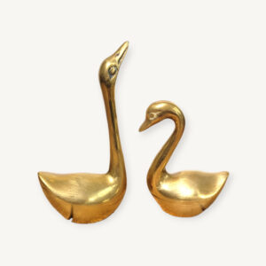 Couple de cygnes en laiton doré 01