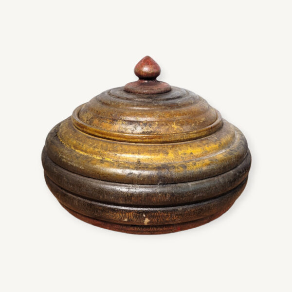 Grande boîte en bois artisanale ethnique 01