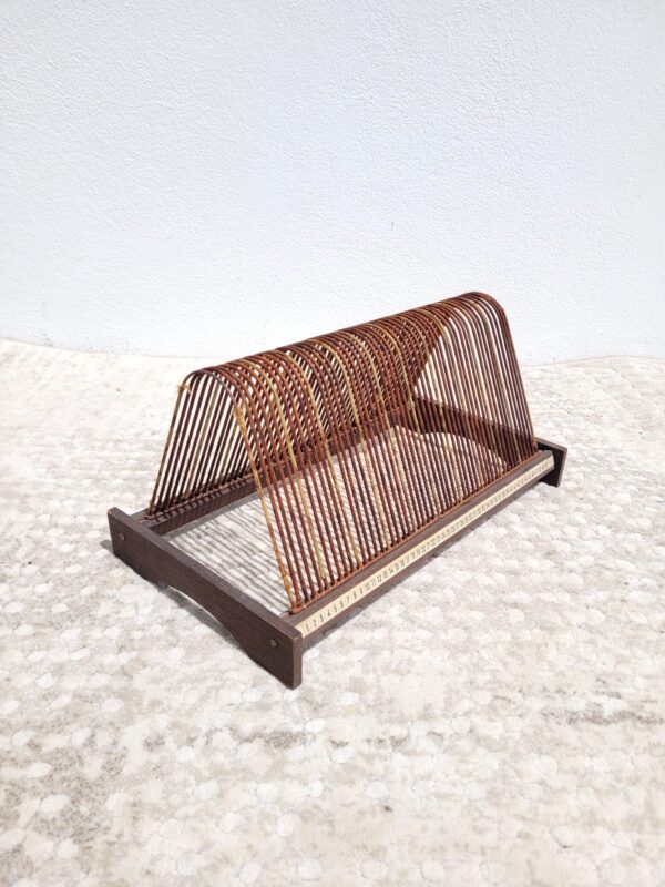 Porte vinyles vintage en bois et tissu 05