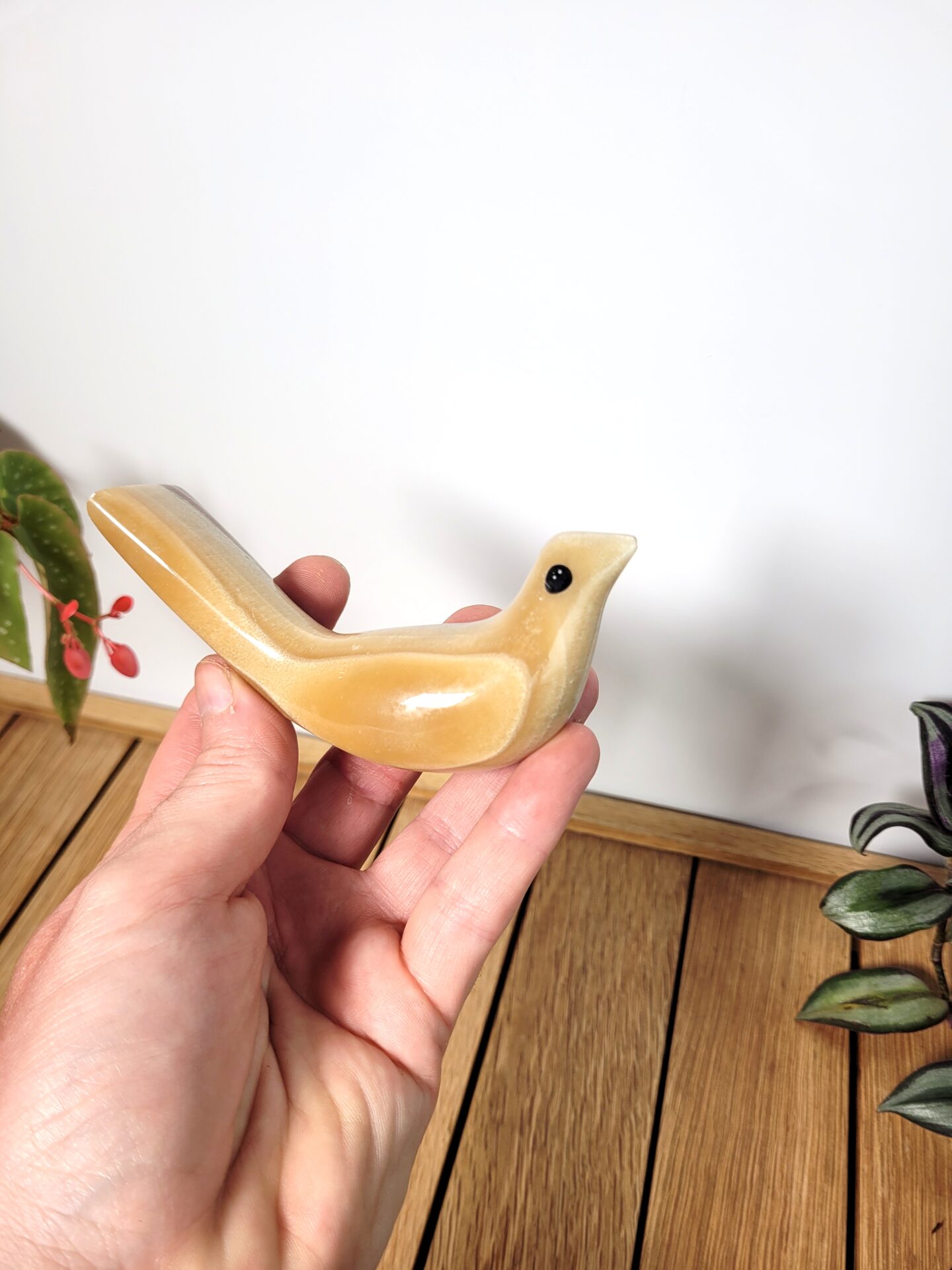 Presse papier oiseau en onyx 02