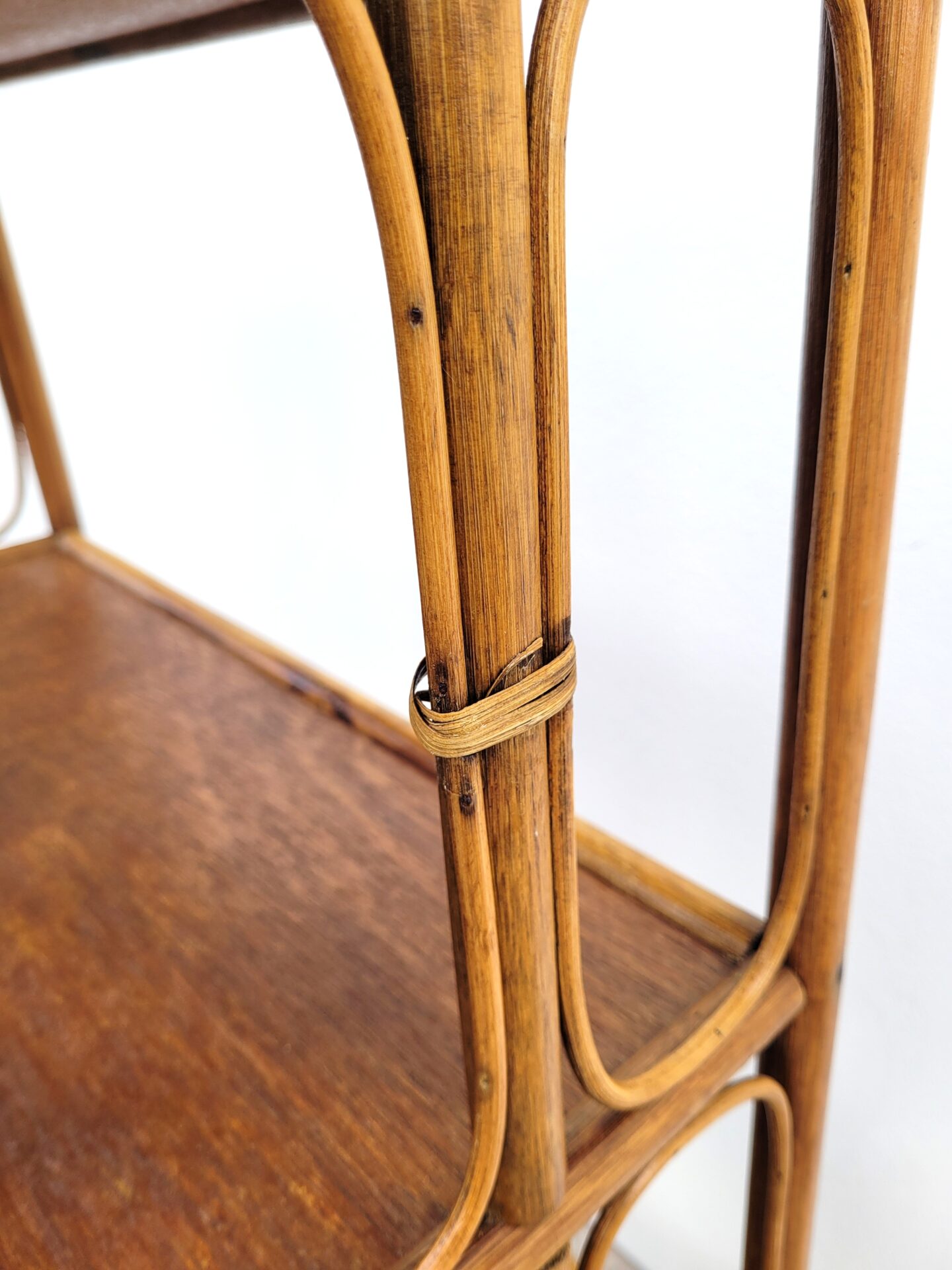 Grande étagère en rotin vintage 06