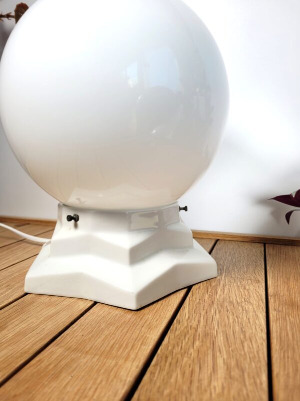 Lampe à poser globe vintage et céramique 02