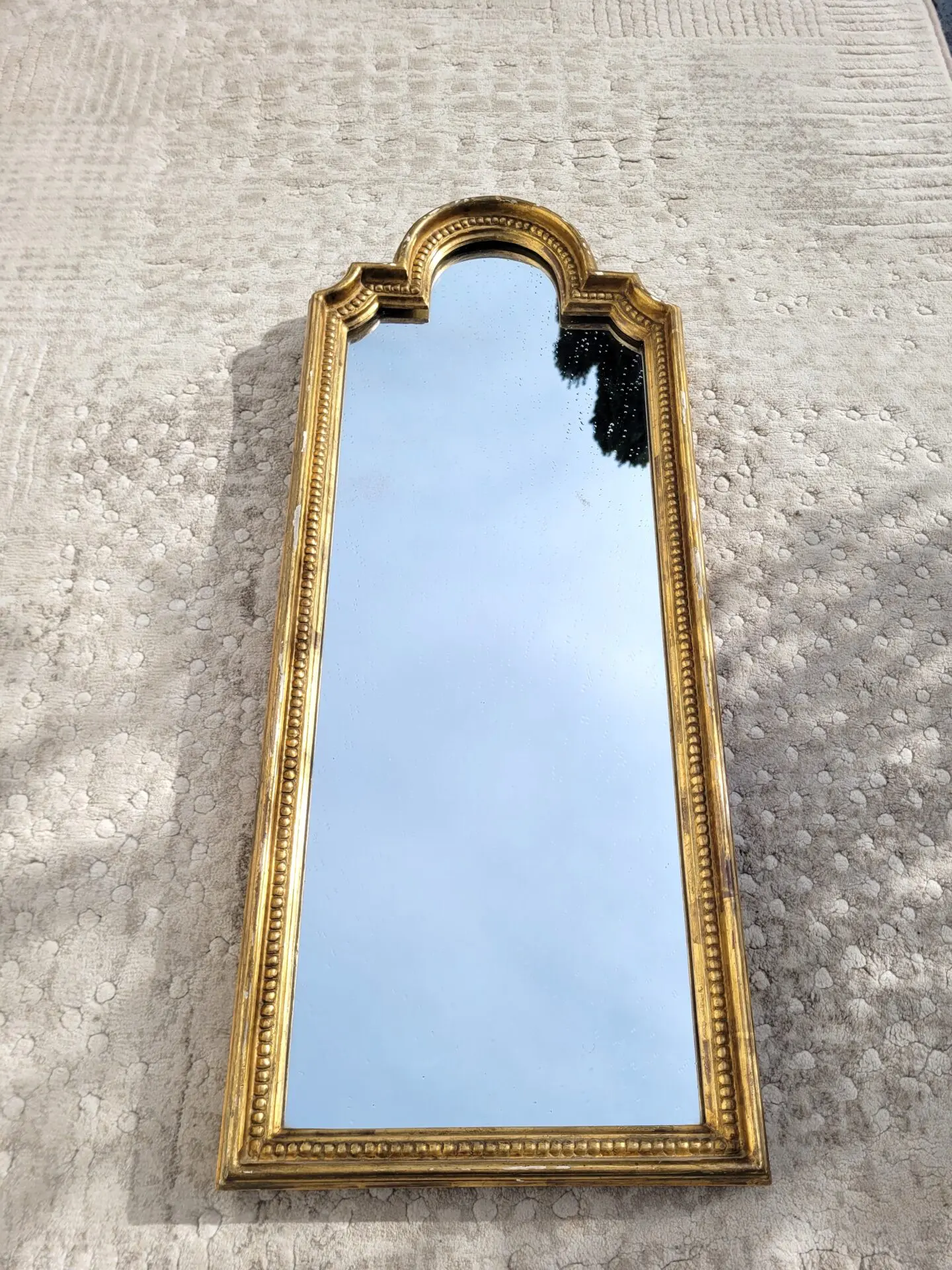 Miroir étroit bois doré perlé 1960 03