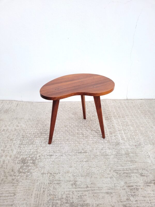 Petite table d'appoint haricot 1960 01