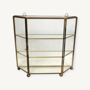 Petite vitrine à poser en laiton 05