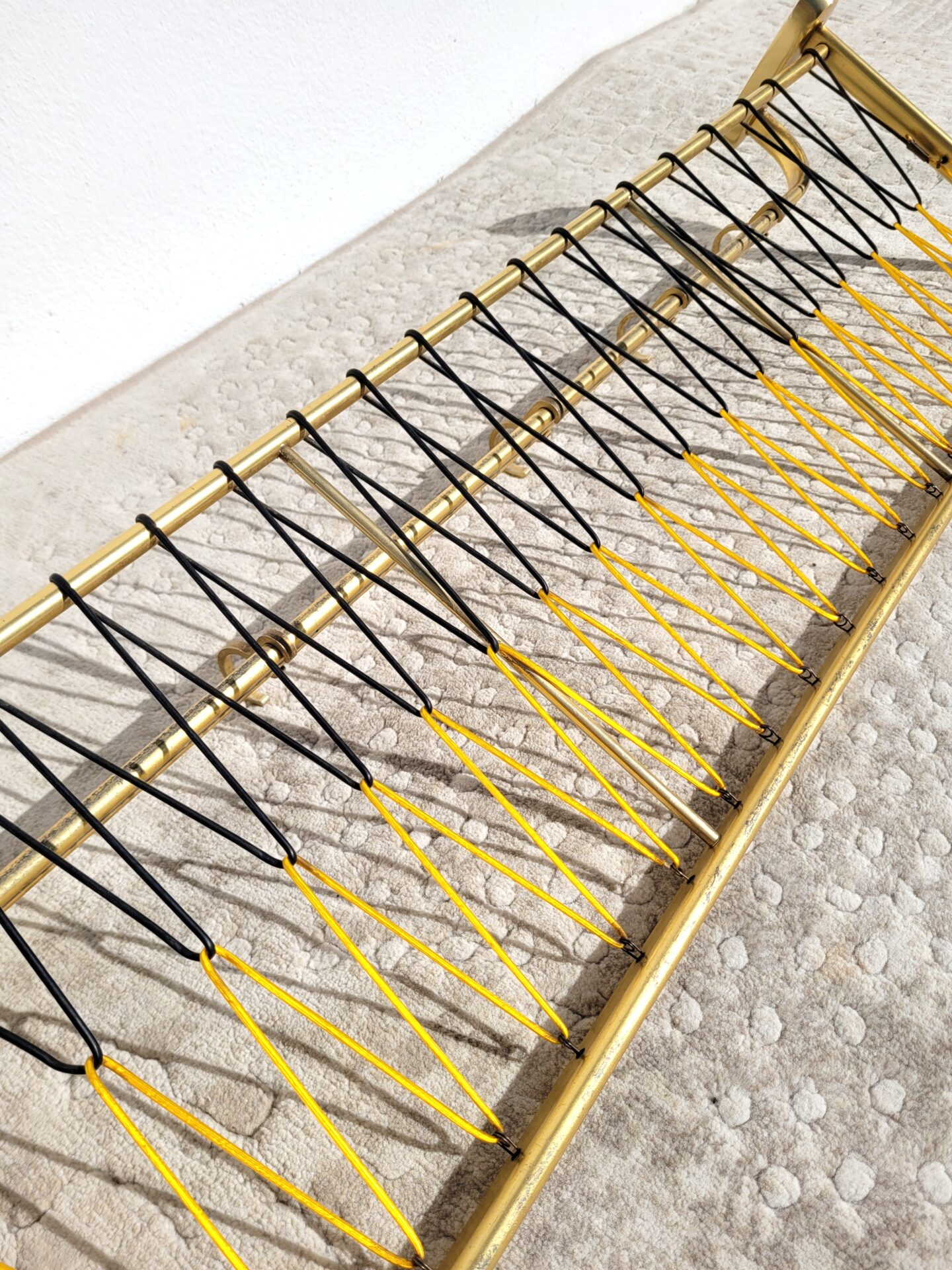 Porte manteaux vestiaire en aluminium doré 04