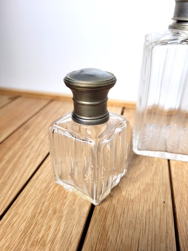 Set de flacons de parfum anciens 02