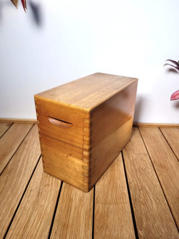 Boîte à fiches classeur cartonnier en bois 01