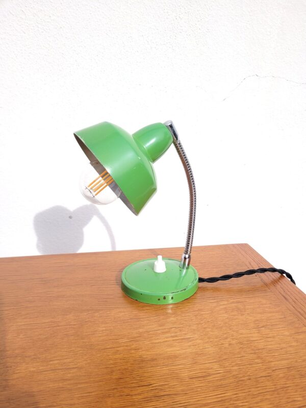 Petite lampe flexible vintage verte 02