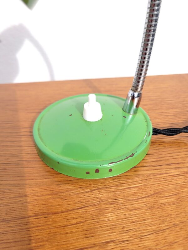 Petite lampe flexible vintage verte 03