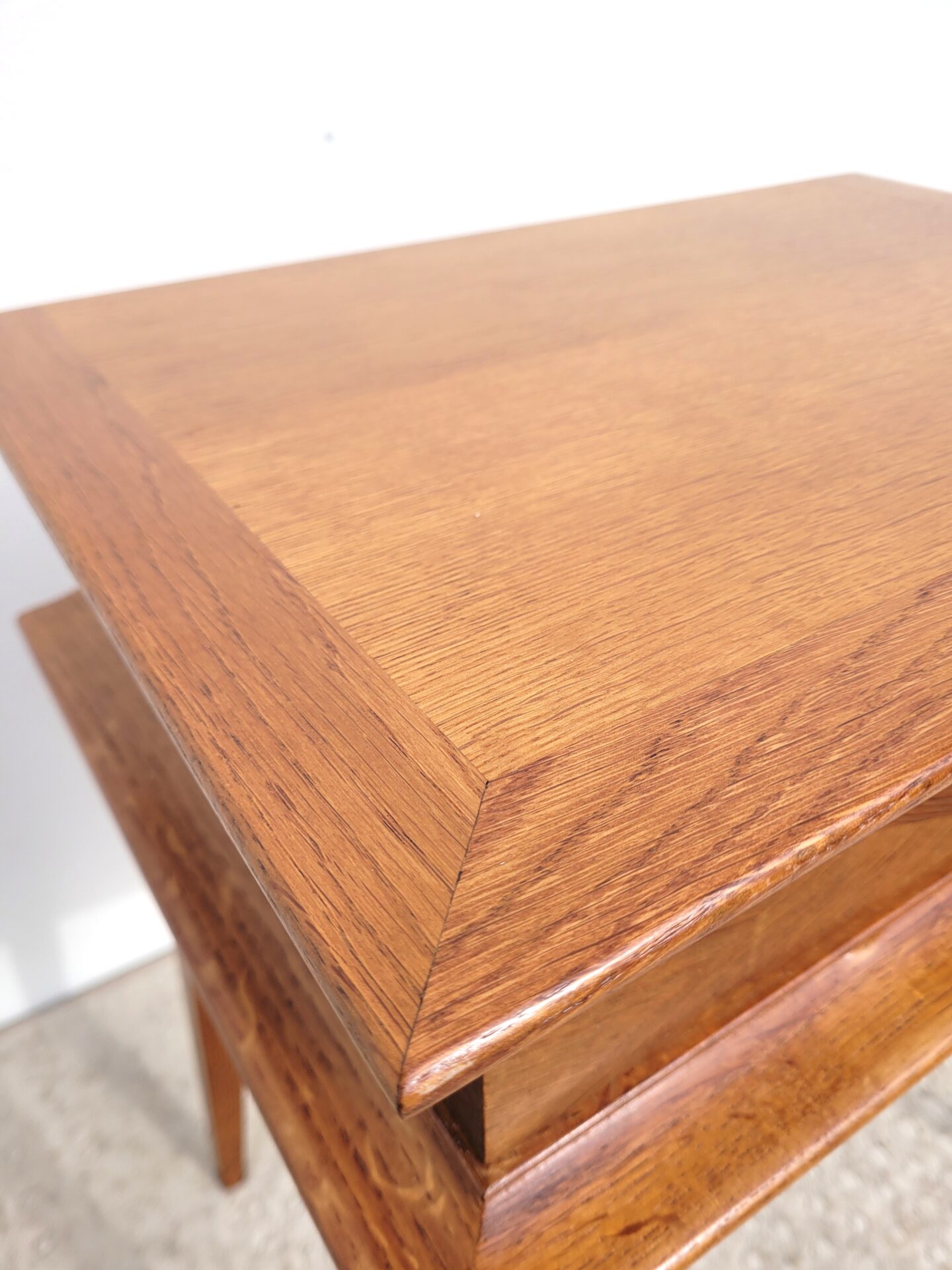 Table de chevet vintage 1960 chêne clair 05