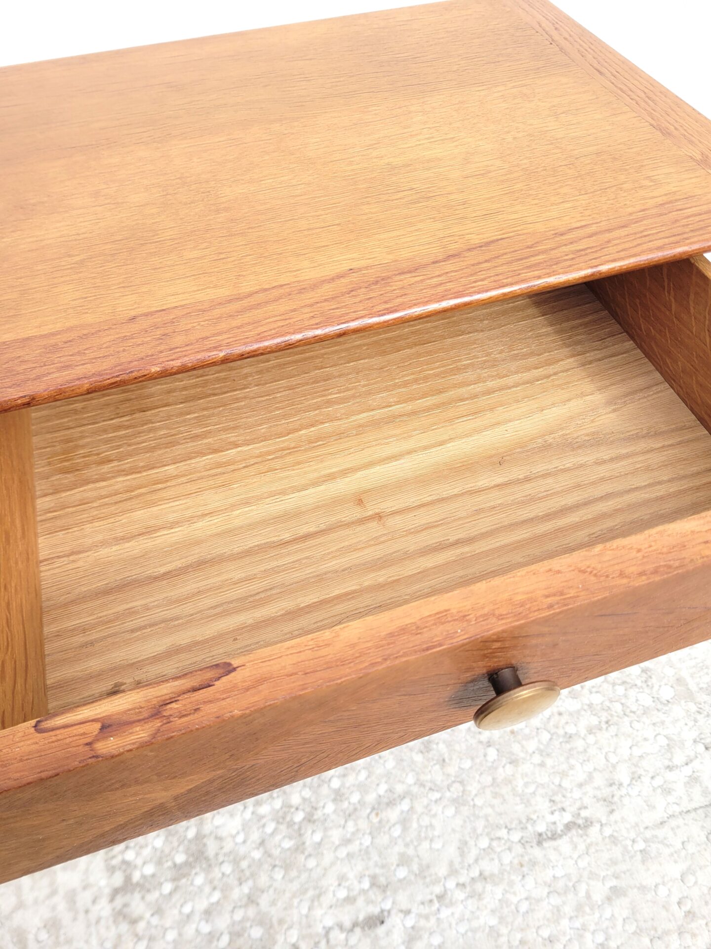 Table de chevet vintage 1960 chêne clair 07