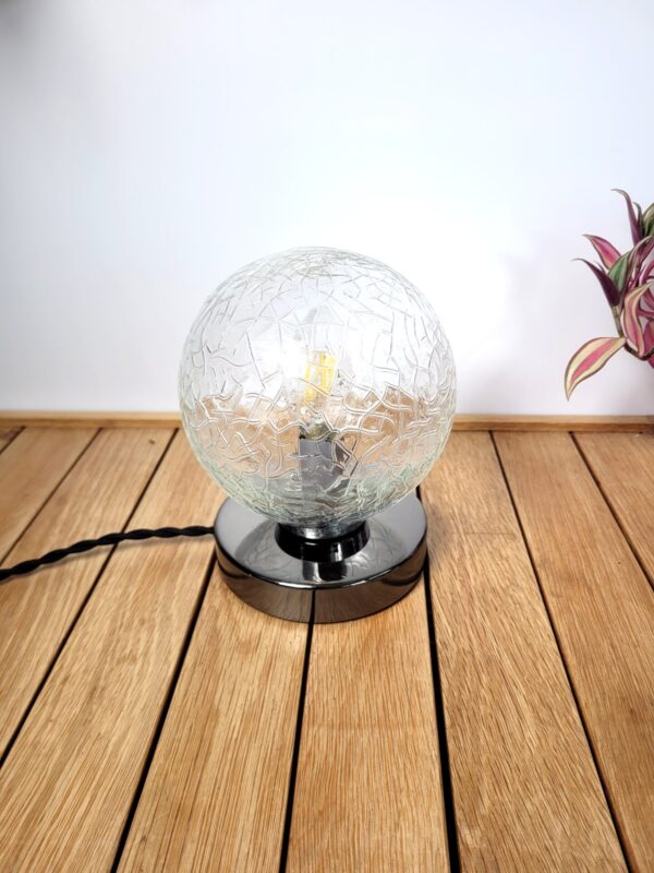 Lampe à poser globe veiné vintage 02