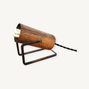 Lampe spot artisanal en métal cuivré 06