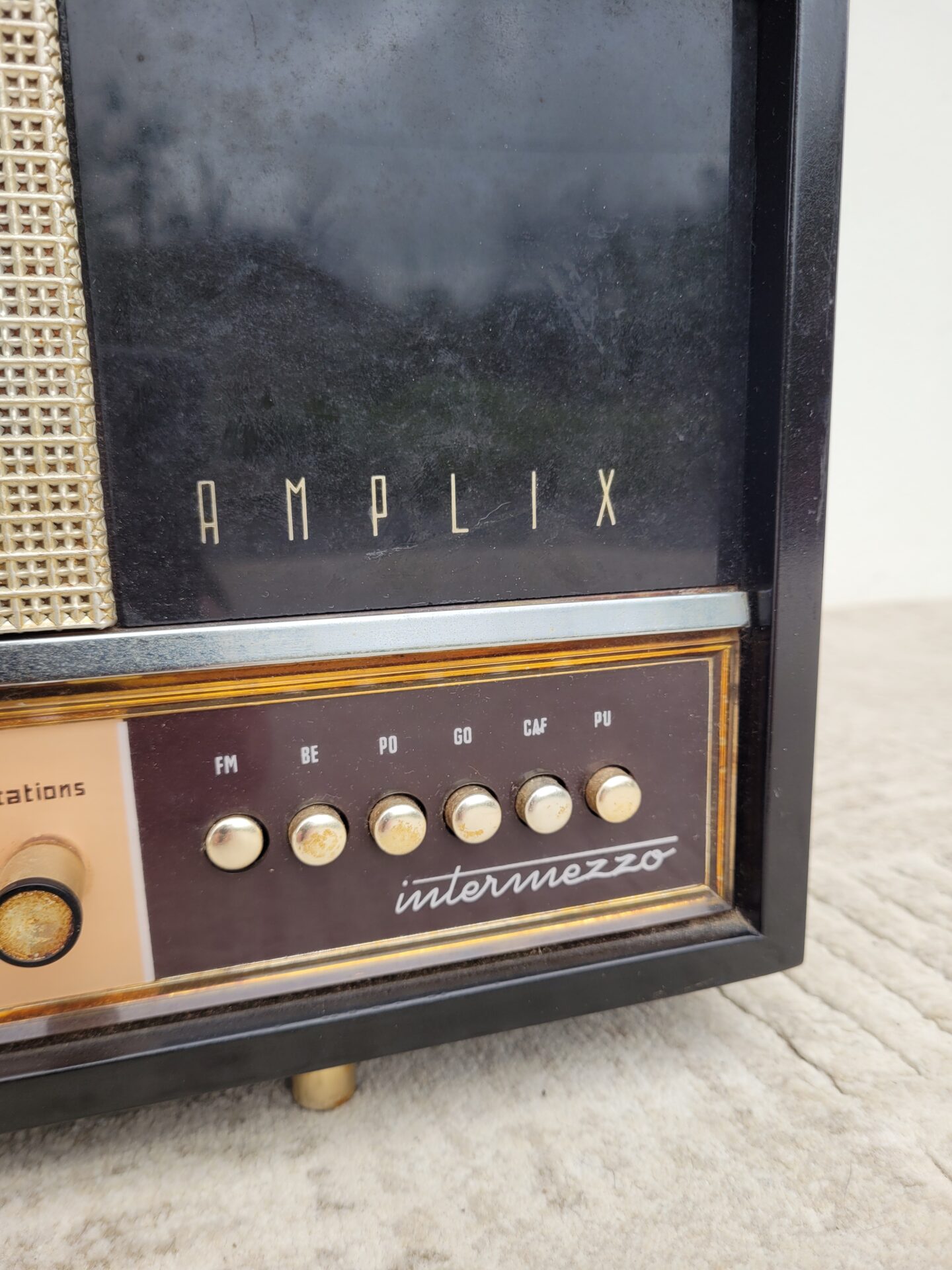 Radio ancienne Amplix Intermezzo 1960 05