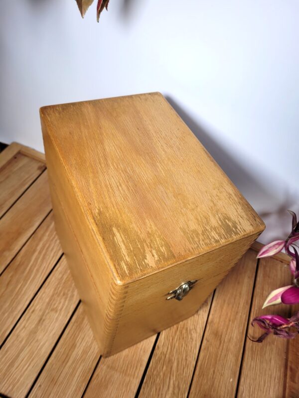 Boîte à fiches haute classeur ou cartonnier en bois 02