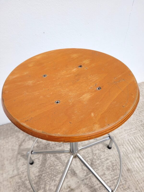 Tabouret d'atelier pivotant Italie 1970 02