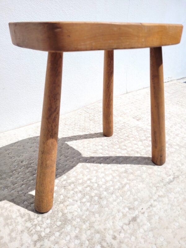 Ancien tabouret de campagne tripode 06