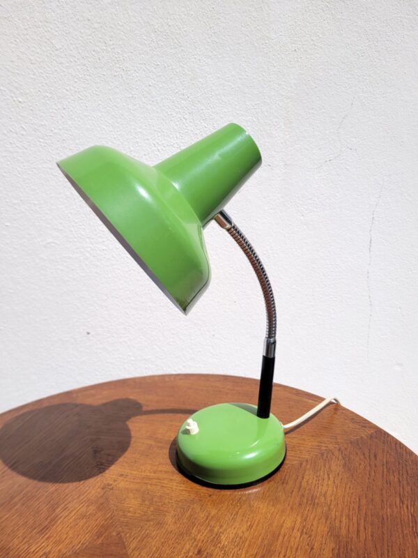 Lampe flexible vintage verte et noire 02