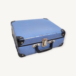 Petite valise rétro bleue 05