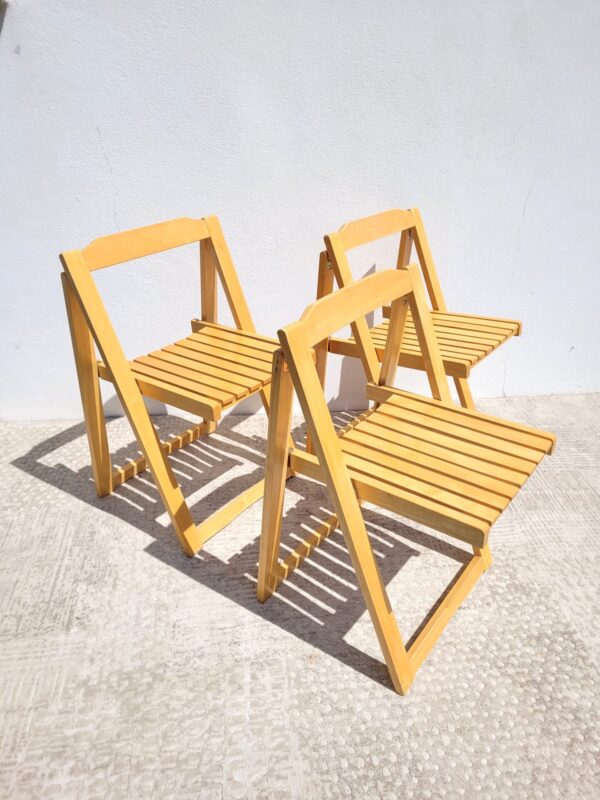 Set de 3 chaises pliantes en bois 01