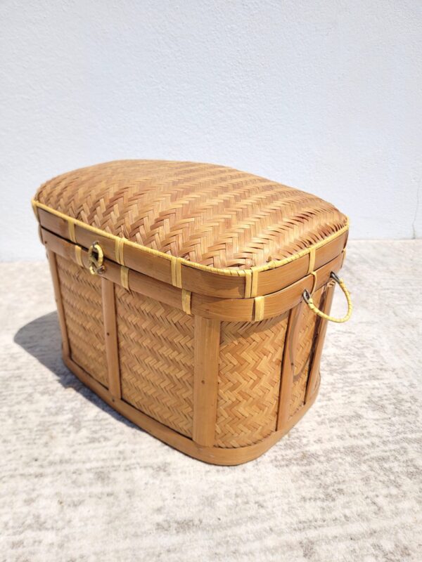 Petit coffre ou mallette ou panier en bambou 03